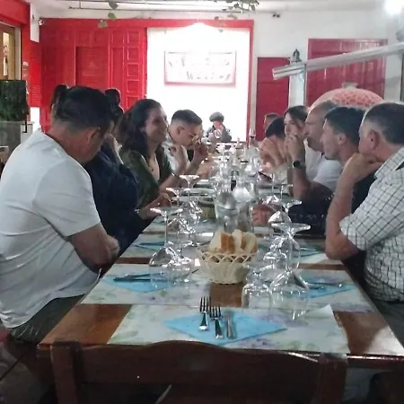 Vecchio West فندق مبيت وإفطار أَجيرولا