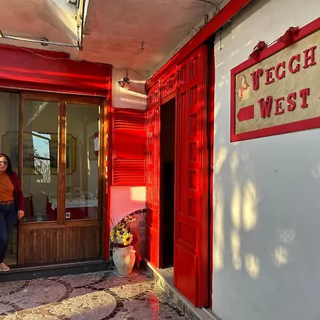 ベッド・アンド・ブレックファスト Vecchio West 3*