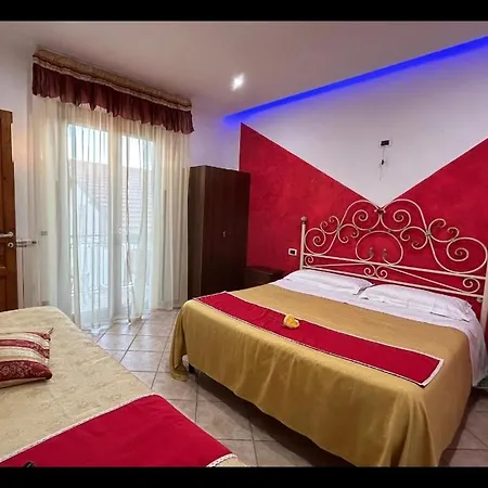 ベッド・アンド・ブレックファスト Vecchio West アジェーロラ