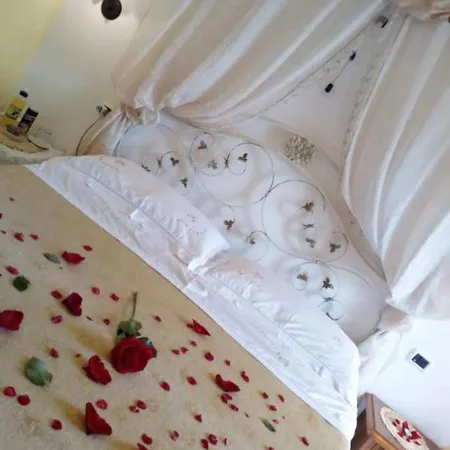 Vecchio West فندق مبيت وإفطار 3*